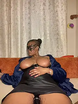 Mamii_water's Live XXX Chat