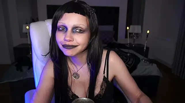 DarkFiancen Live XXX chat