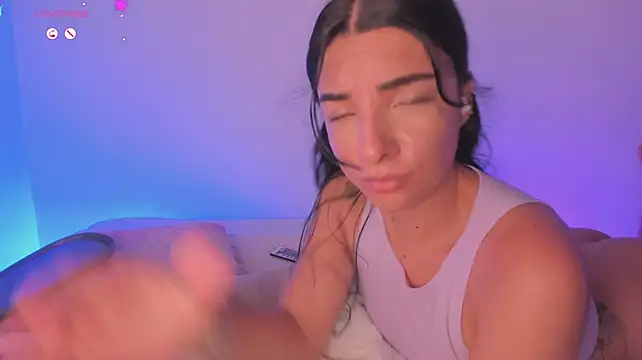 777AylinZ live XXX chat