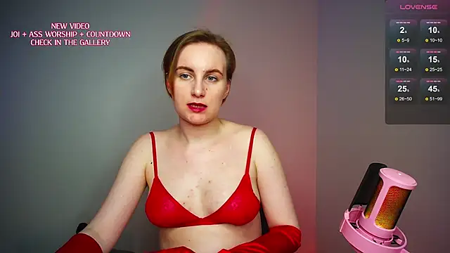 KinkyMissCherry Chat XXX live