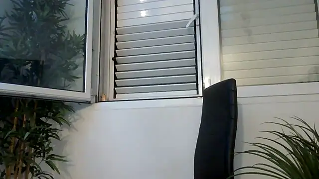 yanick931's Live XXX Chat