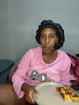 Chatroom XXX en direct de petite_bee