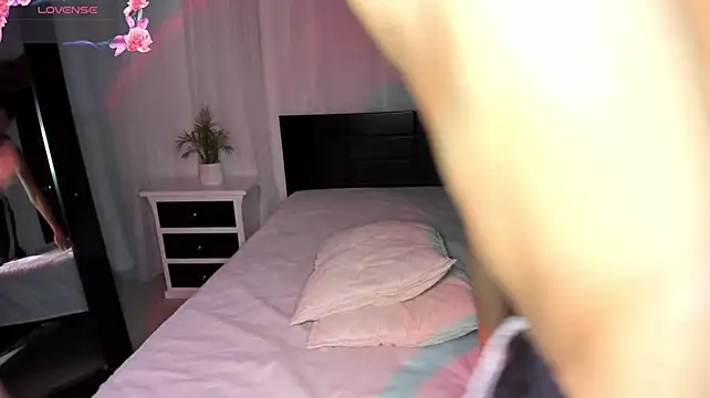 dstevora élő XXX-chatje