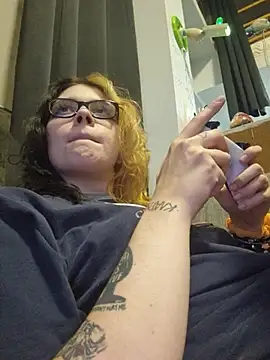Živý XXX chat whatevaandissues