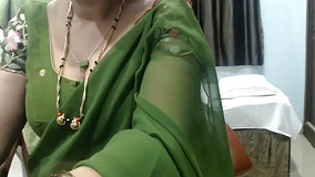 sunitha-3 live XXX chat