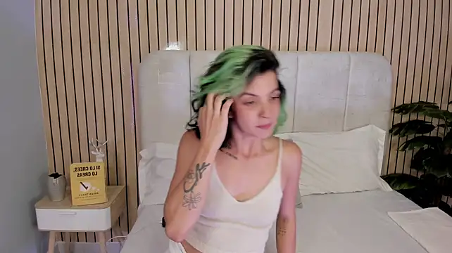 DinahCarter Adlı Modelin Canlı XXX Sohbeti