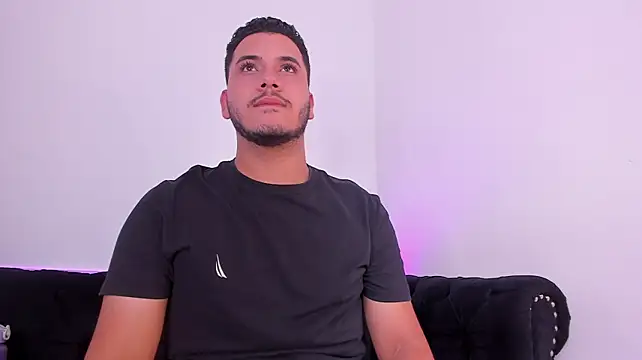 Axel_grey_ élő XXX-chatje