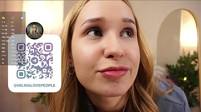 JanineFlosi Pertunjukan Webcam