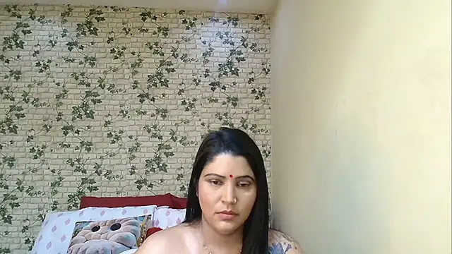 XIndianintimacyのライブXXXチャット