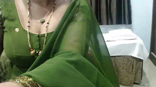 دردشة sunitha-3 الجنسية المباشرة