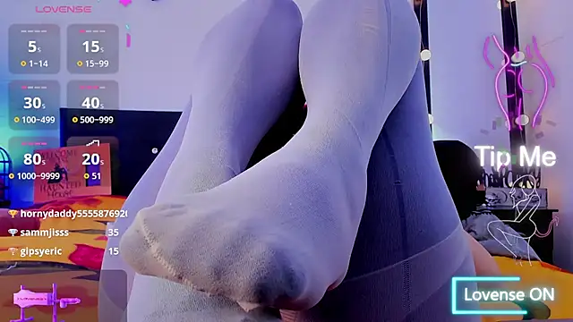 แชท XXX สดของ Natashayuu