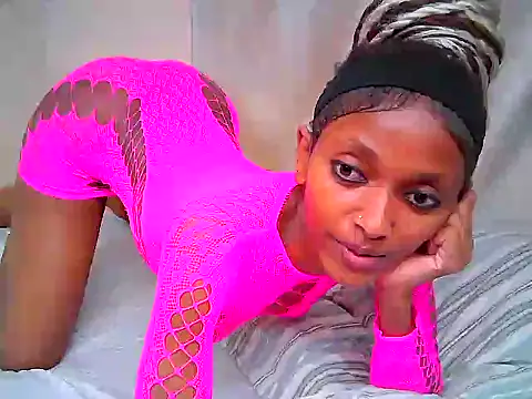 Qute_nimple XXX чат на живо