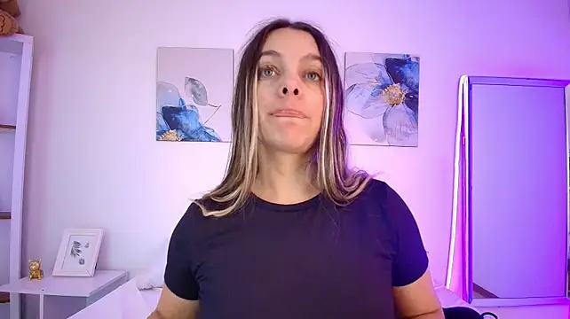 Isabella_Harley élő XXX-chatje
