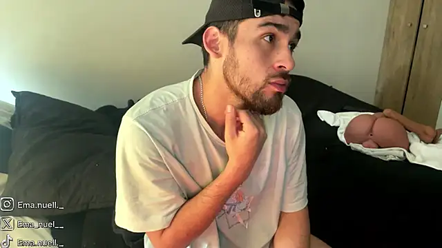 Živý XXX chat Emanuell__