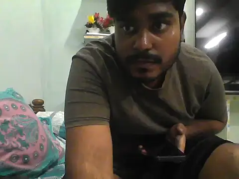 XXX chat uživo modela Foxboy65
