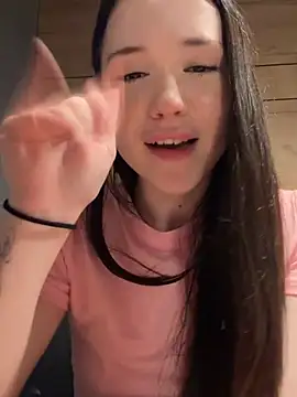 Chat XXX en directo de kitty_sixseven