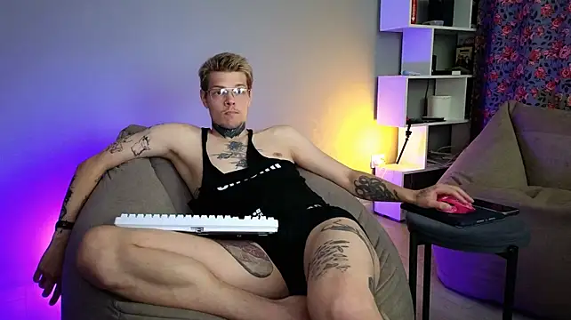 DENIS_HERE Webcam Show