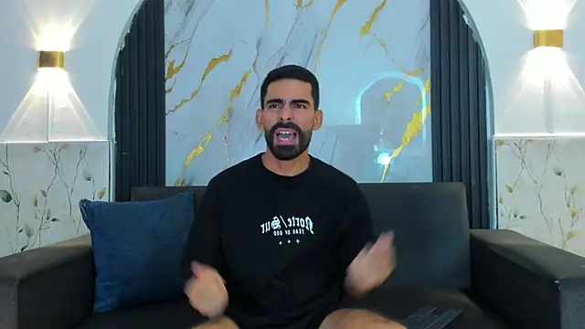 XXX chat uživo modela Andres_Bless