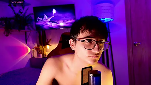 Sr_evann's Live XXX Chat