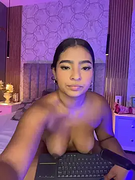 SofiiCruz's Live XXX Chat