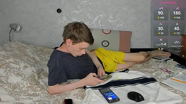 ERICK__DEEN live XXX chat