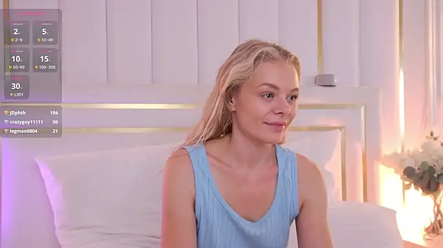 VictoriaHester's Live XXX Chat