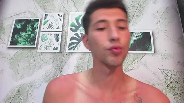 Valentiino69 Obrolan Langsung XXX