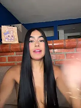 Ari_3007 live XXX chat