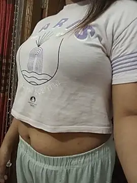 Tanha18's Live XXX Chat