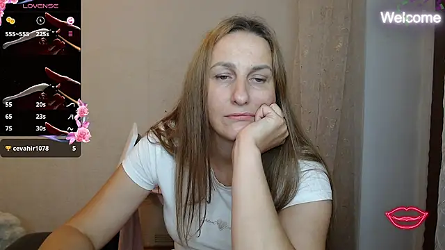 Živý XXX chat Yevgeshka-Milashka