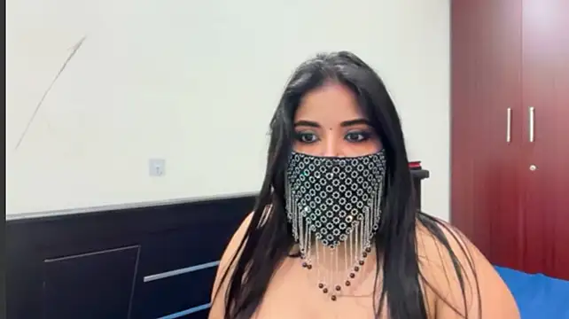 Tamil_Silky: вебкам-шоу