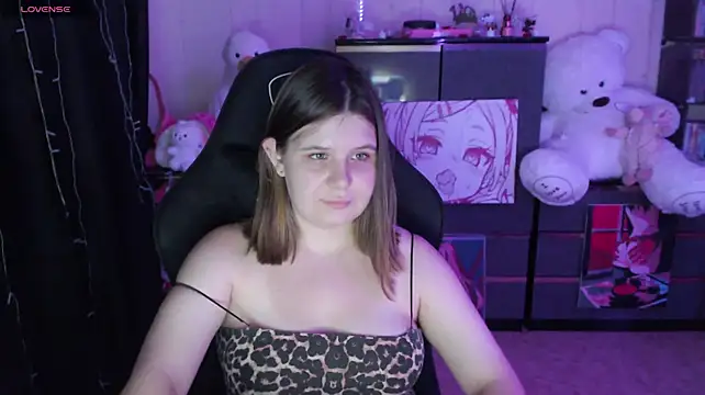 צ'אט XXX בשידור חי של AmyVibess