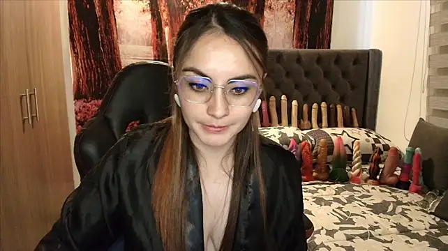 sofia23dirty: онлайн-секс-чат