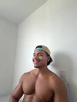 Show modela XavierColeman na web-kameri