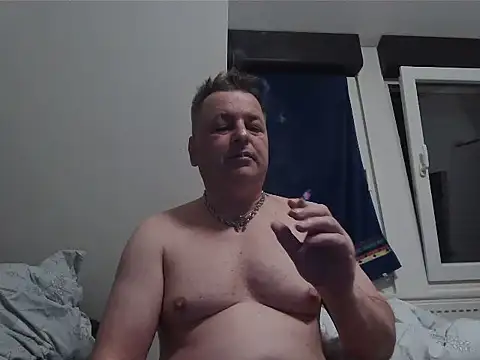XXX chat uživo modela boy0230M