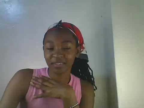 Chat +18 de cutebrownny ao vivo