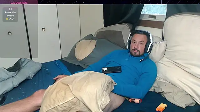 YoBleez's Live XXX Chat