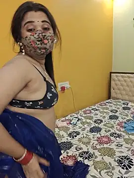 Show de MONAJI_HOT na webcam