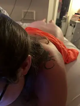 ukcupps live XXX chat