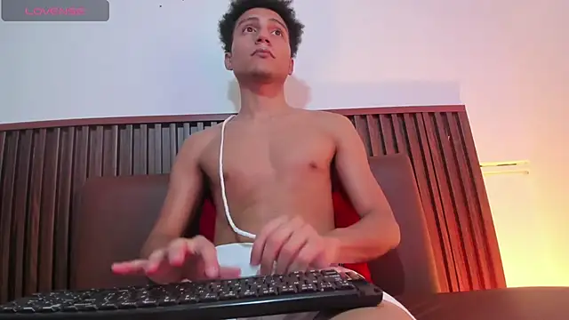 choco_dick_ élő XXX-chatje