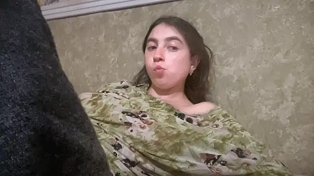 Aphr0ditee's Live XXX Chat