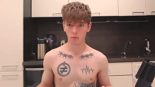 Živý XXX chat Fredd_Xanders