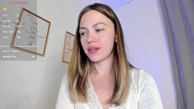 damn_cutie élő XXX-chatje