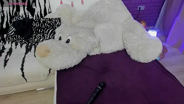 GlowMimi Chat XXX in diretta