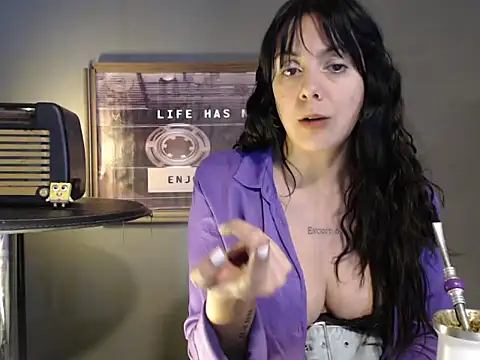 Mickyta Chat XXX live