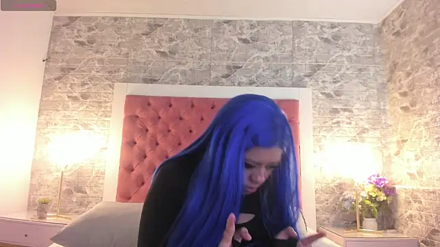 Онлайн чат XXX Naomi_luxx