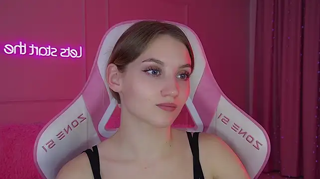 StacyEvances – Naživo XXX chat