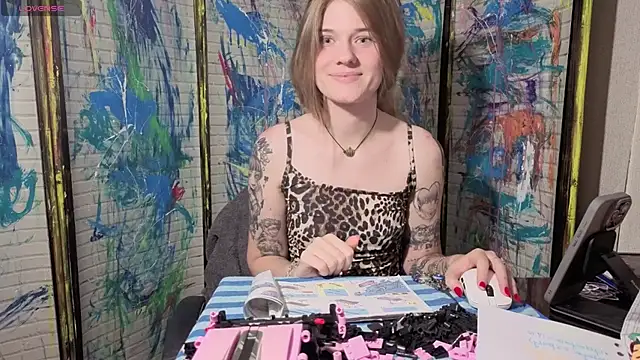Adell_Love's Live XXX Chat