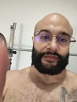 Czat XXX na żywo – Luke__09