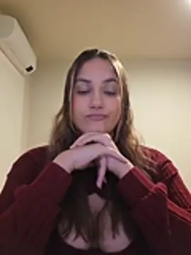 Chat XXX en directo de MiaRides19